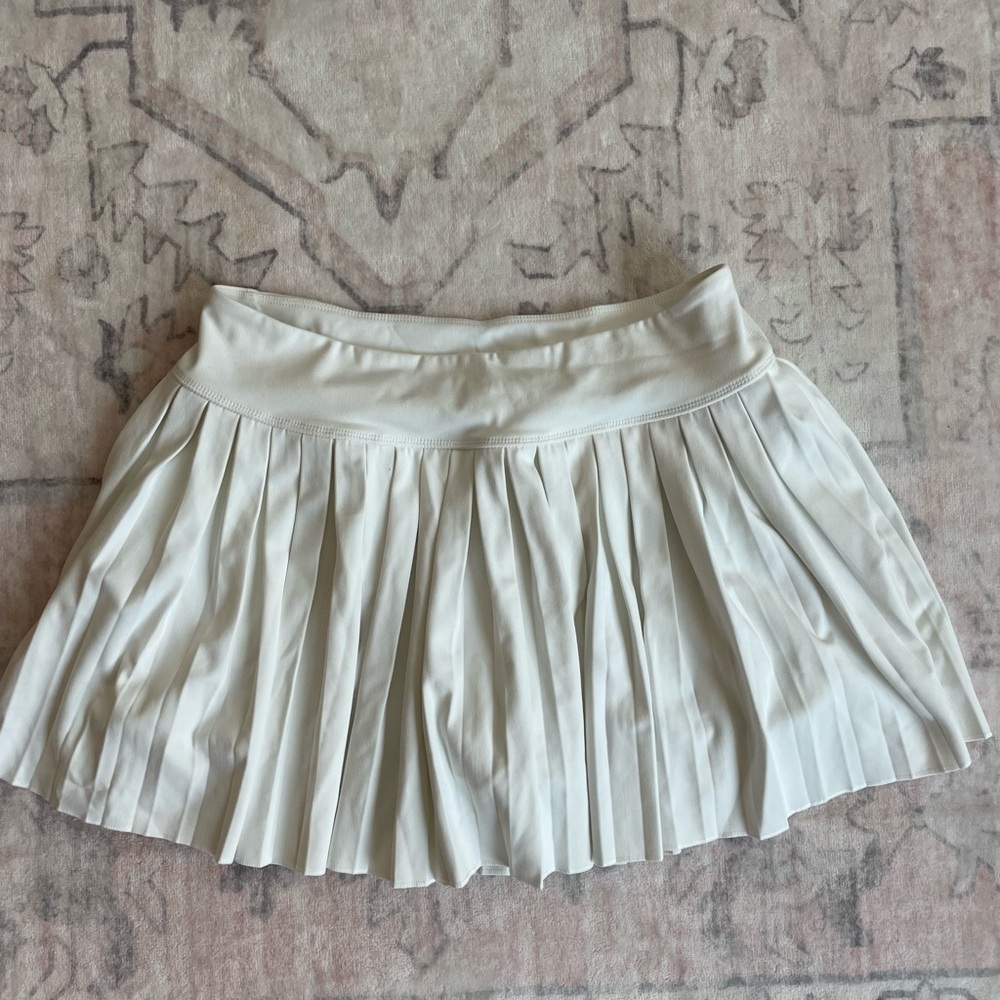 Elegant White Pleated Skort